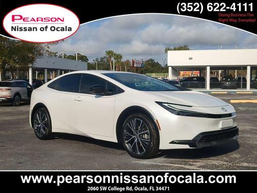 2024 Toyota Prius XLE