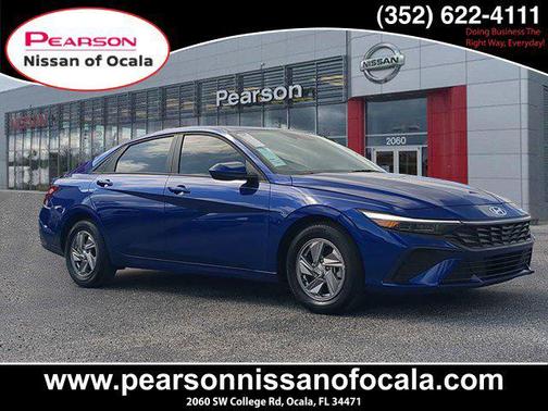 2025 Hyundai ELANTRA SE