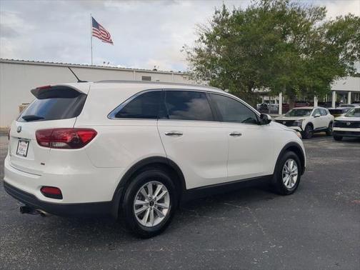 2020 Kia Sorento LX