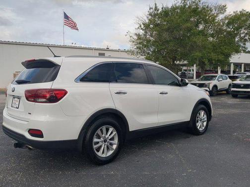 2020 Kia Sorento LX
