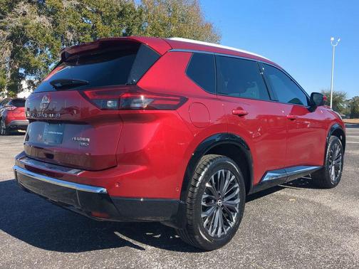 2024 Nissan Rogue Platinum