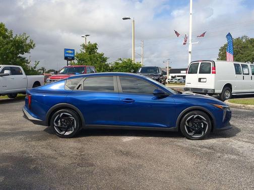 2025 Kia K4 EX