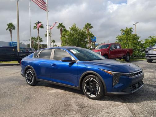 2025 Kia K4 EX