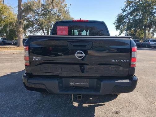 2023 Nissan Frontier SV