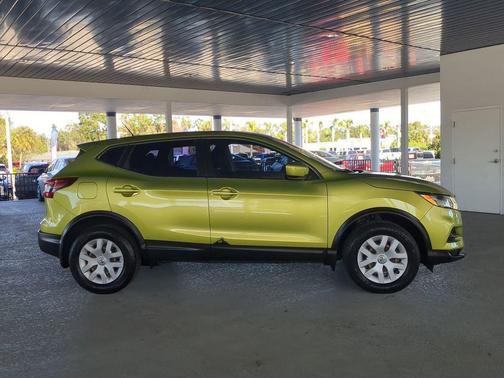 2020 Nissan Rogue Sport S
