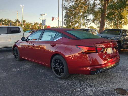 Scarlet Ember Tintcoat 2026 Nissan Altima 2.5 SV