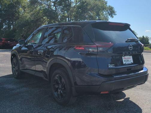 Deep Ocean Blue 2026 Nissan Rogue SV