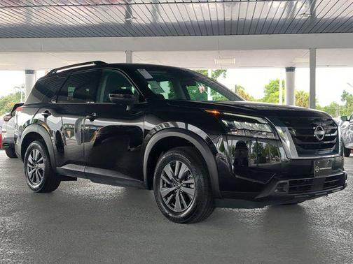 2023 Nissan Pathfinder SV 4WD