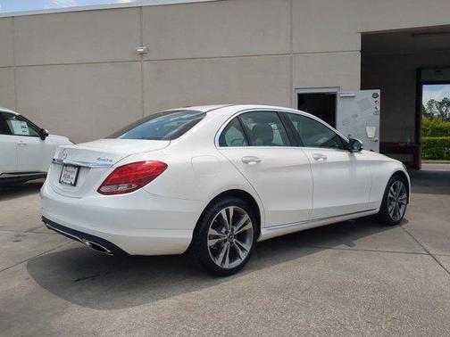 2018 Mercedes-Benz C-Class 4MATIC