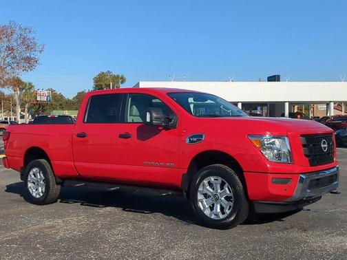 2024 Nissan Titan XD SV