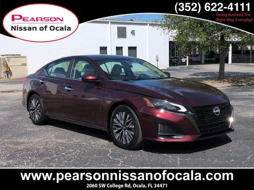 Garnet Pearl Metallic 2023 Nissan Altima 2.5 SV