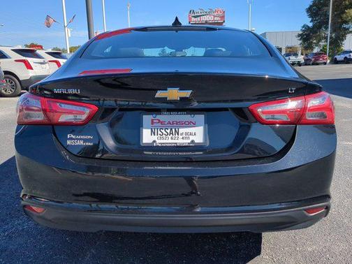 2022 Chevrolet Malibu FWD LT