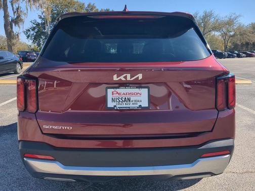2025 Kia Sorento S
