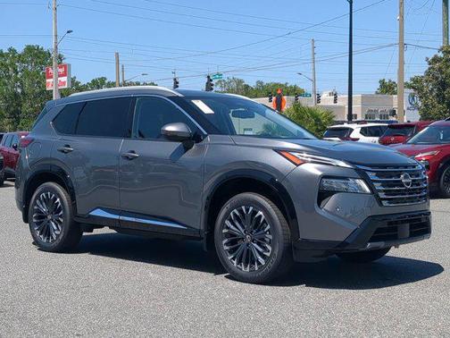 2025 Nissan Rogue Platinum