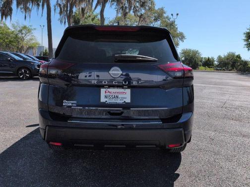Deep Ocean Blue Pearl 2026 Nissan Rogue SV