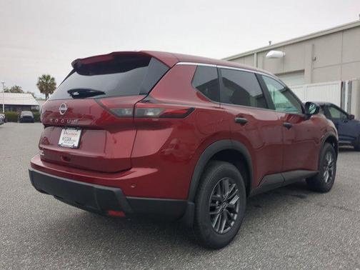 2025 Nissan Rogue S