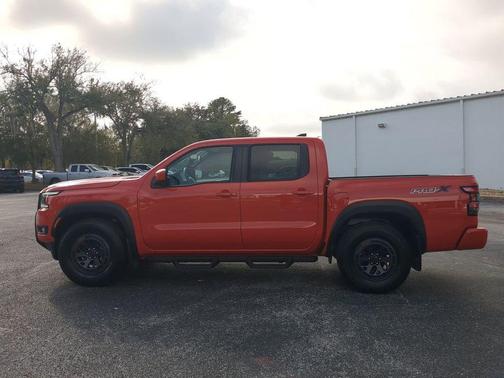 2025 Nissan Frontier PRO-X