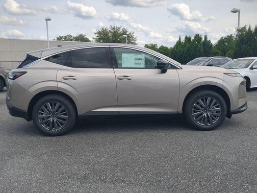 Champagne Silver Metallic 2026 Nissan Murano SL