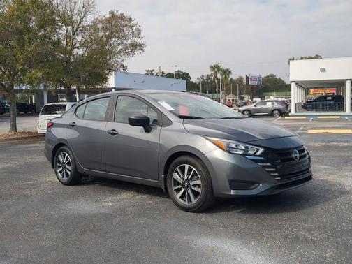 2025 Nissan Versa 1.6 S