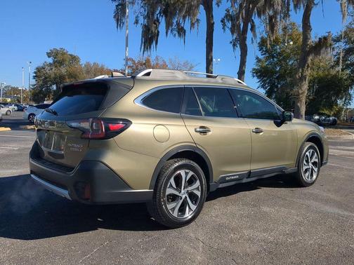 2021 Subaru Outback Touring