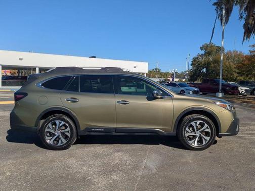 2021 Subaru Outback Touring
