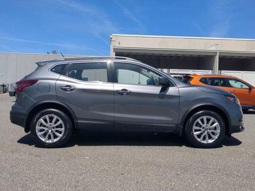 2021 Nissan Rogue Sport SV