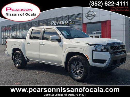 2025 Nissan Frontier SV
