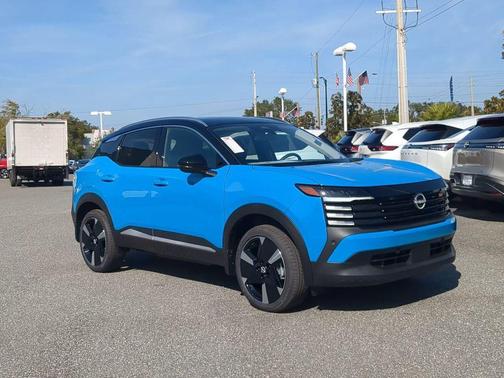 2026 Nissan Kicks SR