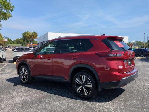 2025 Nissan Rogue SL