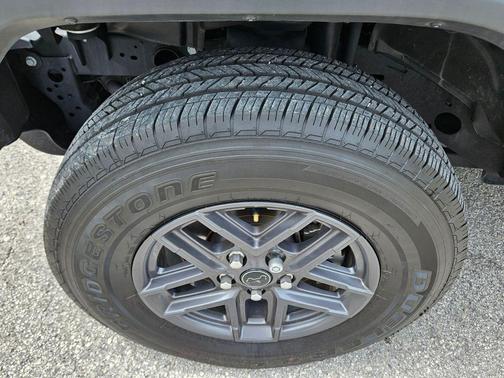2024 Jeep Gladiator Sport S