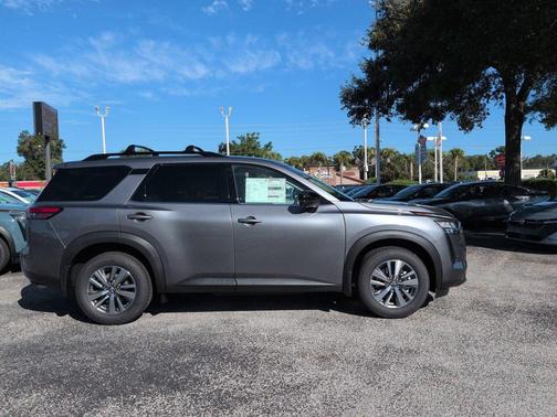 Gun Metallic 2026 Nissan Pathfinder SL