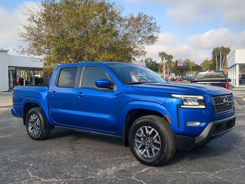 2024 Nissan Frontier SL