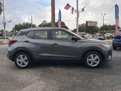 2021 Nissan Kicks S