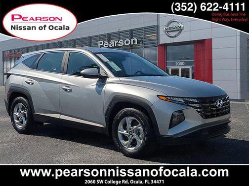 2024 Hyundai TUCSON SE