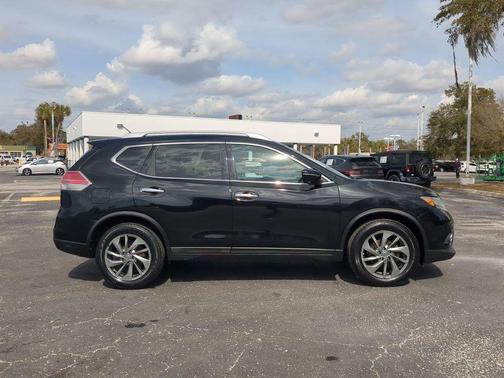 2015 Nissan Rogue SL