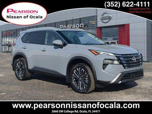 Boulder Gray Pearl 2025 Nissan Rogue SL