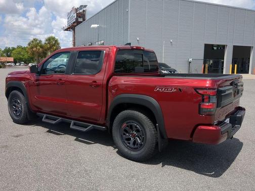 2025 Nissan Frontier PRO-X
