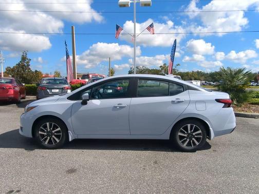 2025 Nissan Versa 1.6 SV
