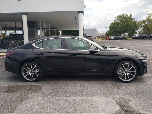 2024 Genesis G70 2.5T AWD