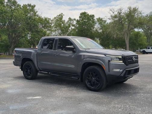 2023 Nissan Frontier SV