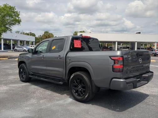2023 Nissan Frontier SV