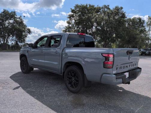 Boulder Gray Pearl 2026 Nissan Frontier SV
