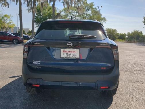 Deep Blue Pearl 2026 Nissan Kicks SR