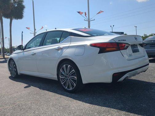 2024 Nissan Altima 2.5 SL