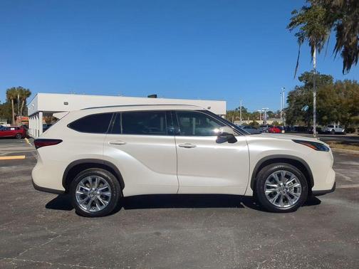 2021 Toyota Highlander Platinum