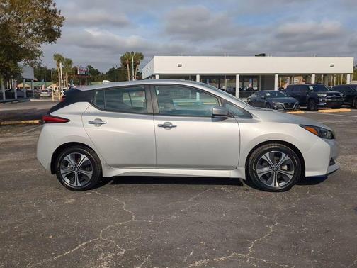 2020 Nissan Leaf SV PLUS 62 kWh