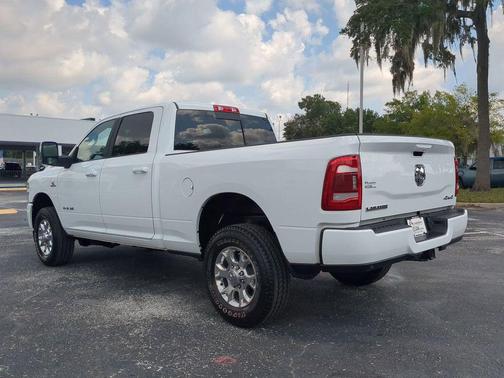 2024 RAM 2500 Laramie Crew Cab 4x4 6'4' Box