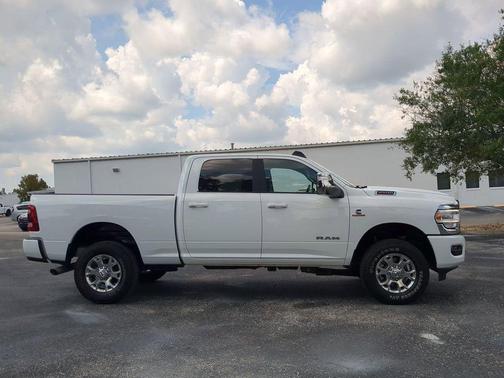 2024 RAM 2500 Laramie Crew Cab 4x4 6'4' Box