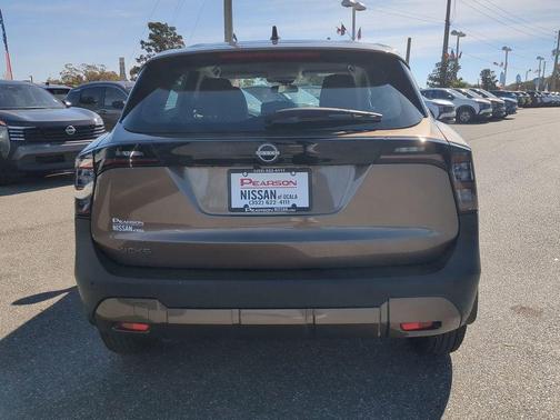 2026 Nissan Kicks S