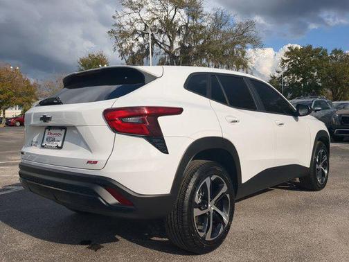 2025 Chevrolet Trax FWD 1RS